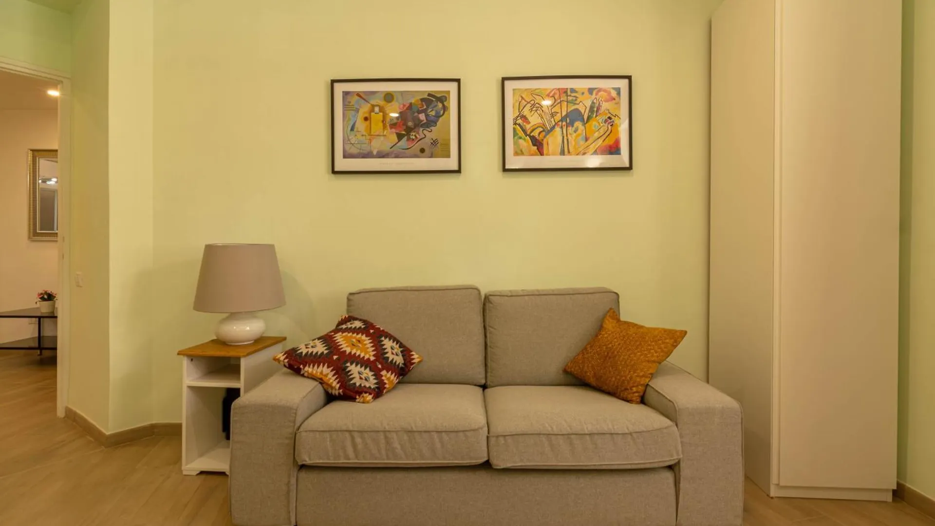 Domus Gianicolo 2B Apartment Rome